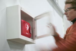 The HeartStart FRx features a unique Infant/Child Key that allows you to use the same pads for both adults and children